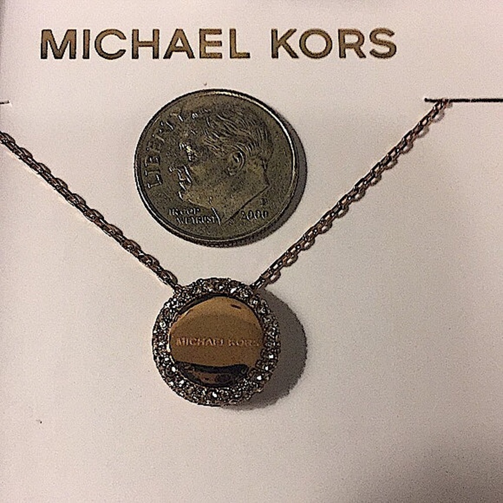 MICHAEL KORS - ROSE GOLD-TONE PENDANT NECKLACE - Picture 3 of 13